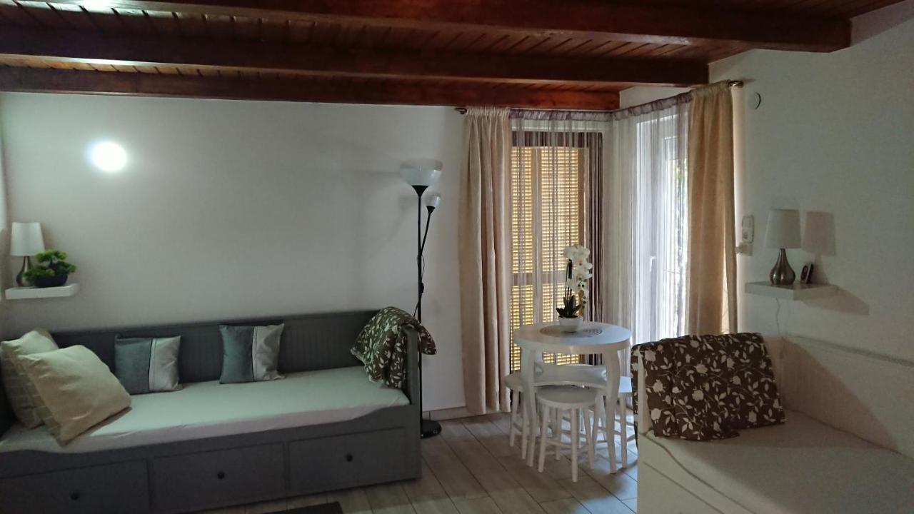 Bpr P3 Lodge Apartment With A/C بودابست المظهر الخارجي الصورة